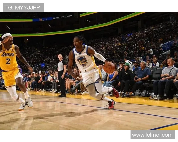 勇士与国王第三节精彩对决回顾录像分析与亮点集锦 勇士与国王第三节精彩对决回顾录像分析与亮点集锦